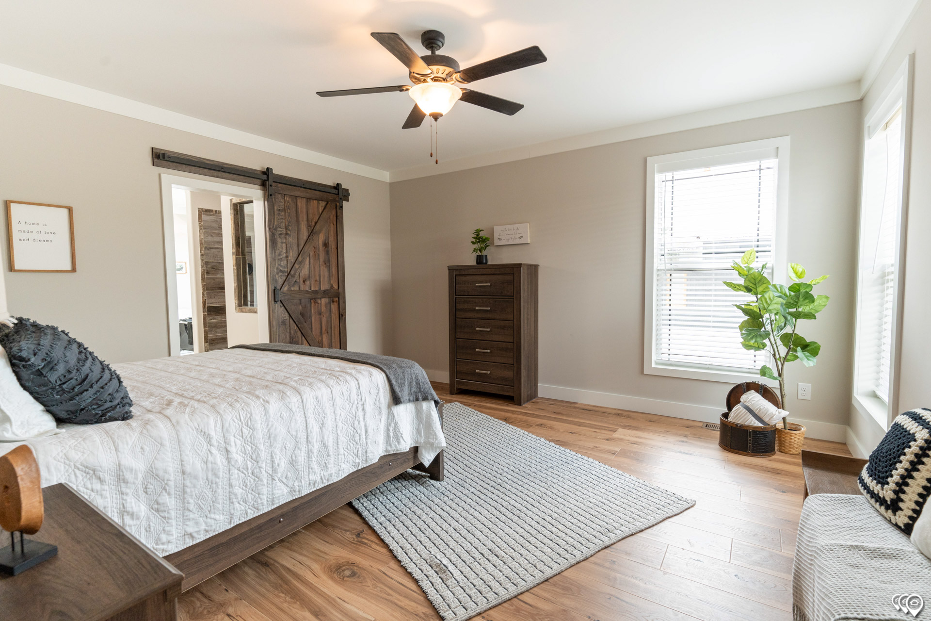 barndo-new-bed-2