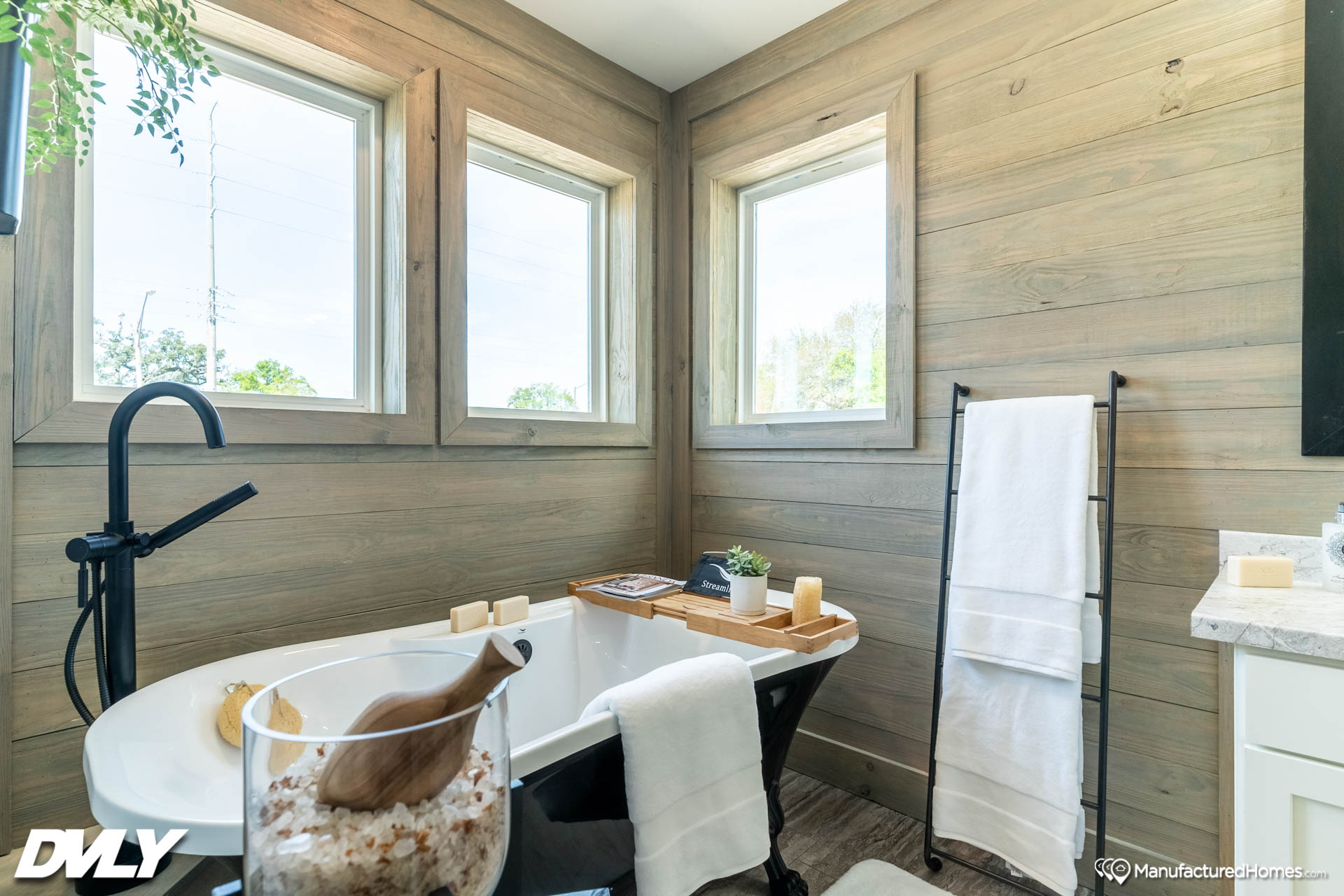 The-Oasis-WL-6811-bath-4