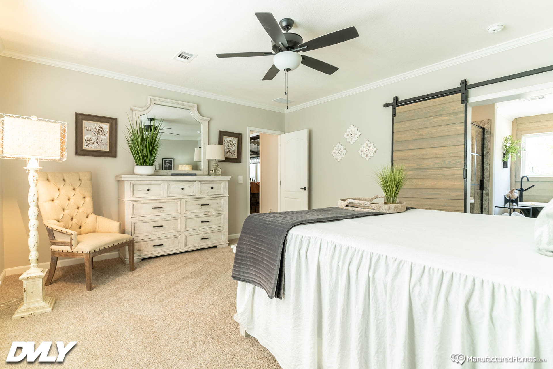 The-Oasis-WL-6811-bed-2