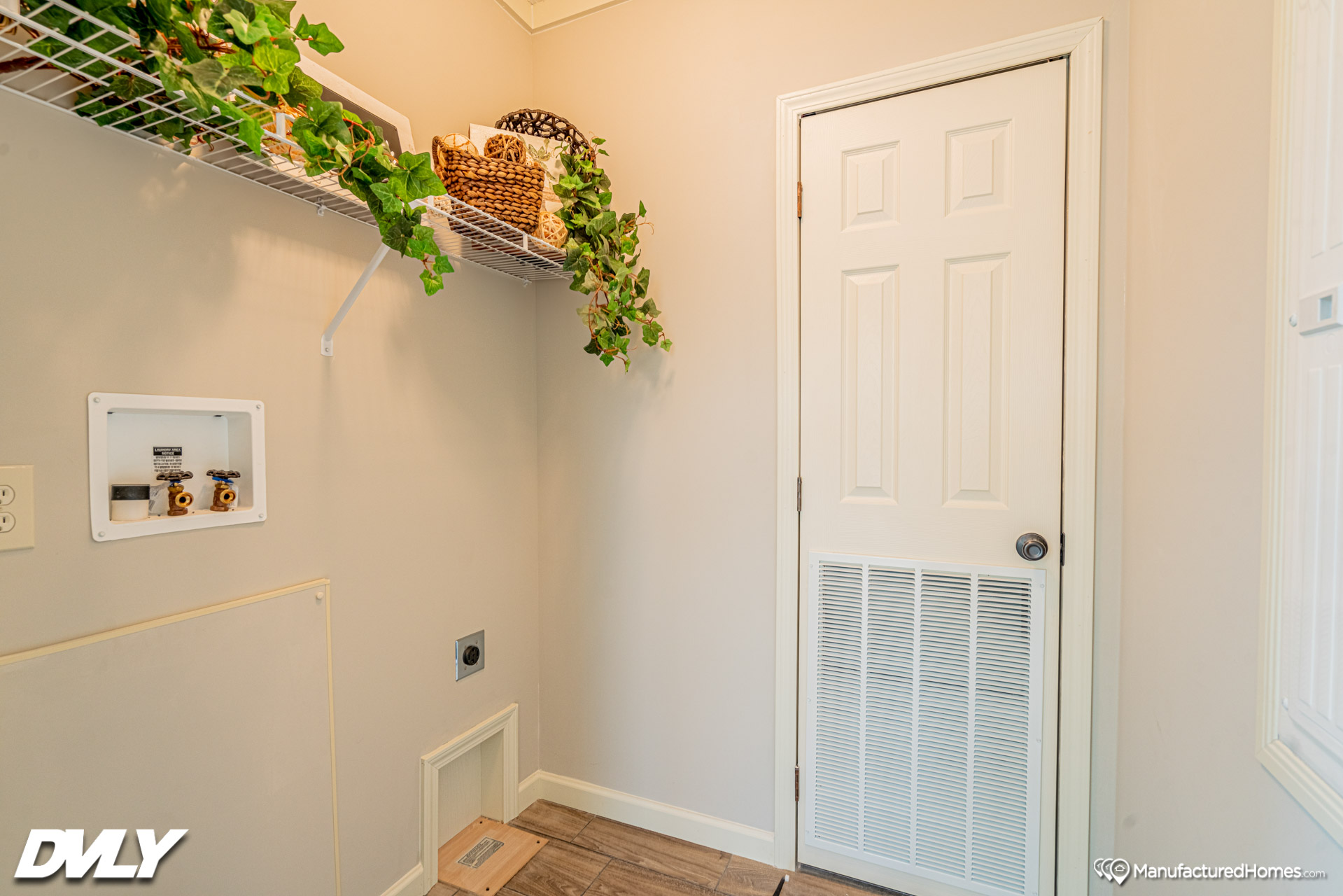 grandan-homes-The-Haven-B-WL-4501B-uti-1