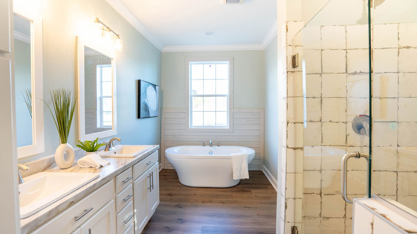 The-Riverview-5036-72-4-32-4BR-bath-1